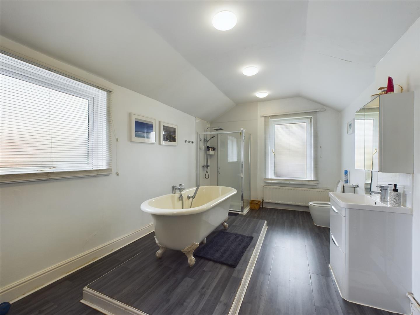 Park Avenue, Porthcawl McHattons Estate Agents, Bridgend